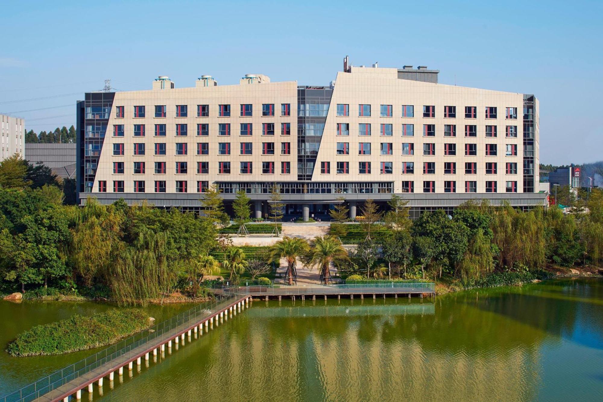 Aloft Dongguan Songshan Lake Hotel Exterior photo